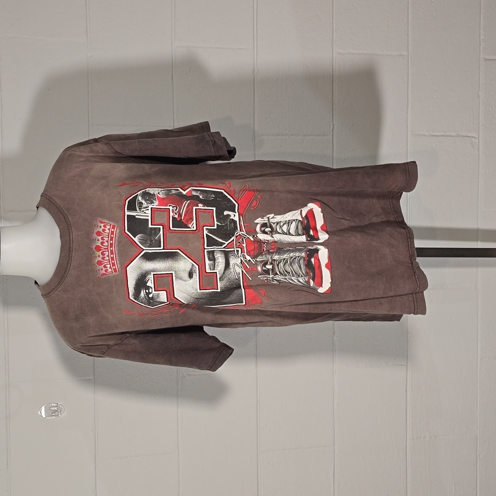 Men's Jordan t shirt - Picture 2 of 8